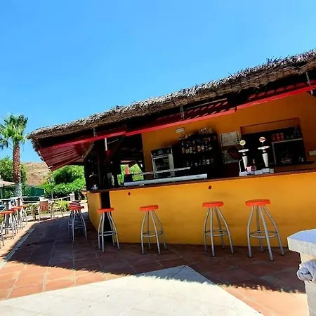 Mi Paraiso Para Ti Εστεπόνα